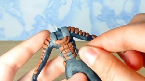 Как слепить Айзека Кларка из игры DEAD SPACE! Видеоурок по лепке из пластилина! - Дианела ЛЕПКА!