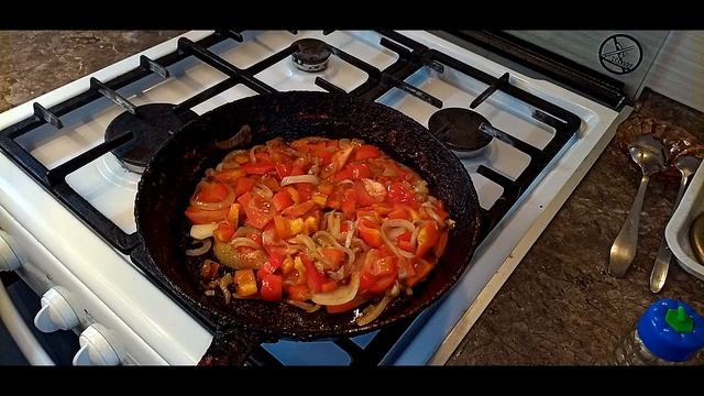 Вкусная Кесадилья с Курицей в Лаваше смотреть онлайн
