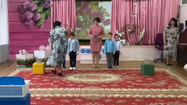 Праздник 8 Марта в средней группе 2 смотреть онлайн