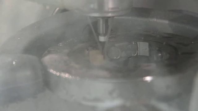 Фрезерование керамической коронки с помощью CAD/CAM технологий. Цифровая стоматология S.I.Y.Dental