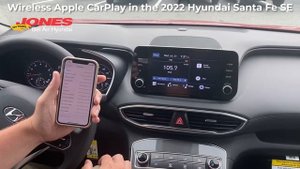 WIRELESS Apple CarPlay ? in the 2022 Hyundai Santa Fe SE