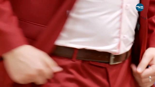 Примеряем мужской костюм в "Малахите" смотреть онлайн