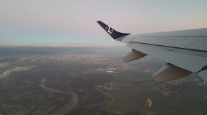 TRIP REPORT | LOT: Why So Empty Flights!? | Embraer E195 | Vienna to Warsaw