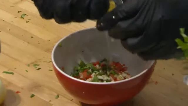 Как замариновать свинину? Быстрый рецепт