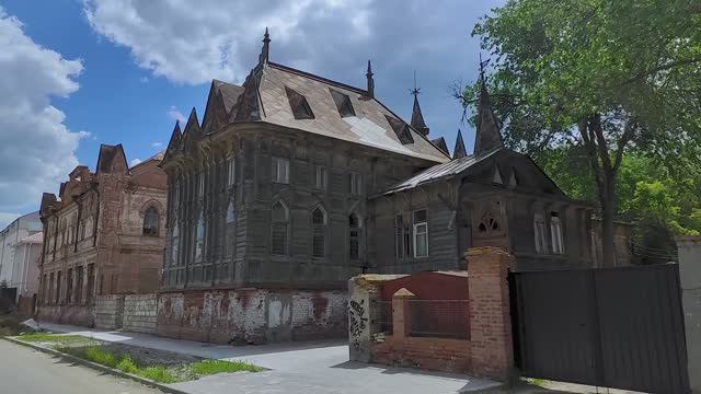 Астрахань ул. Казанская прогулка_190524 часть2 смотреть онлайн