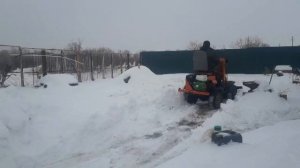 Работа минипогрузчика.
