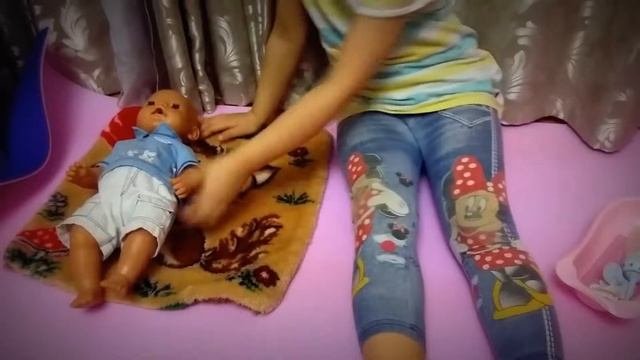 Укладываю спать Макса и Алину / Max And Alina Go To Sleep