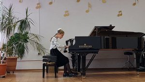 Э.Мак-Доуэлл "Колибри" исп.Кучмай София,10 лет