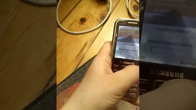 Включился телефон который лежал в земле 3 года ☺️ смотреть онлайн