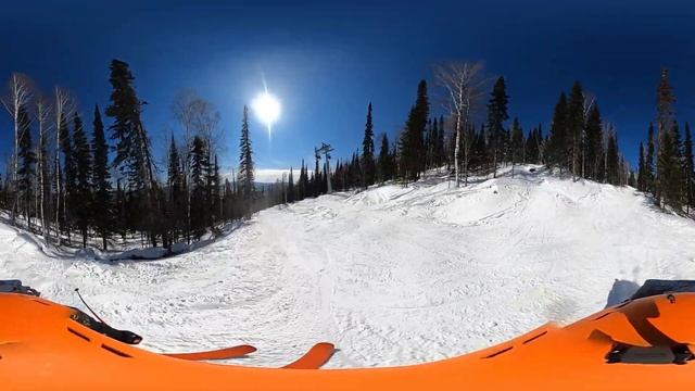 Шерегеш под подъёмником Восток март 2022 видео в формате 360 без обработки смотреть онлайн