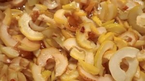 Заготовка хеномелиса (японской айвы) на зиму.
