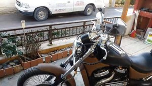 Suzuki intruder vs 750