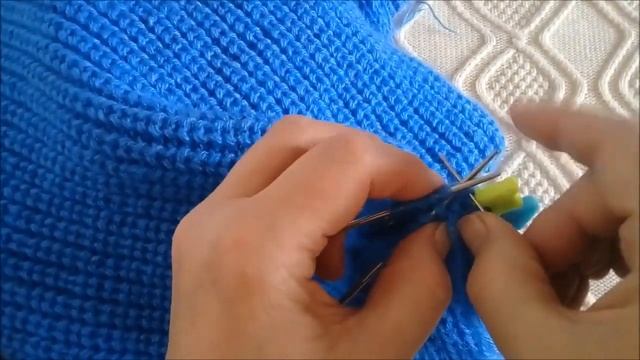 ВЯЖУ красивый. модный, оригинальный КАРДИГАН спицами МК ( шов петля в петлю на резинке ) часть 5 смотреть онлайн