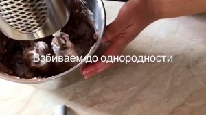 Супер влажный шоколадный торт с вишней?