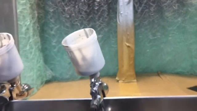 Подбор автоэмалей в Новочеркасске вытяжка GrossBOX и сушка тестовых выкрасов GrossHOT