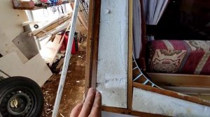 Ремонт прицепа-каравана Swift