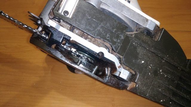 Как отрегулировать подачу масла на цепь бензопилы смотреть онлайн