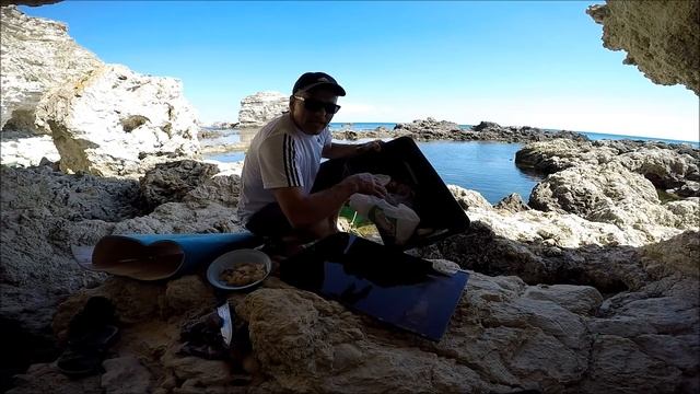 ПОДВОДНАЯ ОХОТА!САМАЯ ОПАСНАЯ ПЕЩЕРА ЧЕРНОГО МОРЯ!ГОТОВИМ РАПАНА! смотреть онлайн