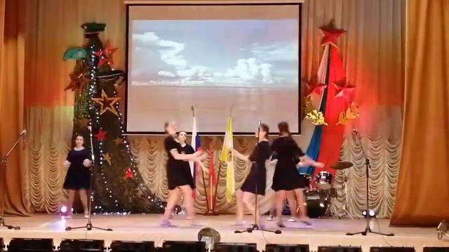 Грация "Тучи в голубом" смотреть онлайн