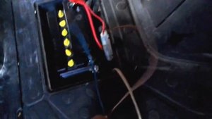 Как установить музыку на скутер?