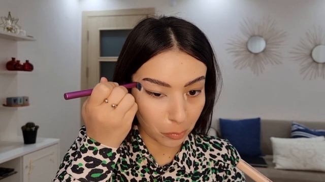 Concealer qanday ishlatiladi konsealer qayerga suriladi makiyaj darsdi смотреть онлайн