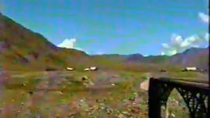 посёлок Иня в Горном Алтае мост новый в 1994 году