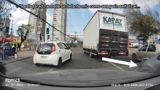 Bad drivers in dash cam SEP/2022 Santiago, Chile смотреть онлайн