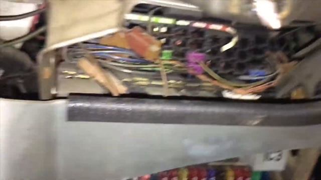 Панель предохранителей Фольксваген т4 2002. 2,5 тди Серия7 смотреть онлайн