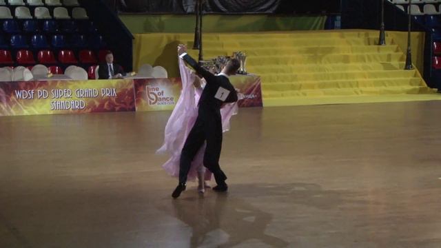 Fabio Bellucci - Ivana Suchankova, 1/2 Viennese Waltz смотреть онлайн