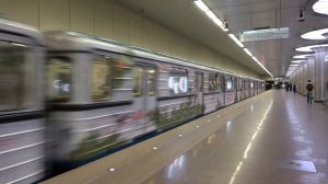 Новогодний поезд на Московского метрополитена