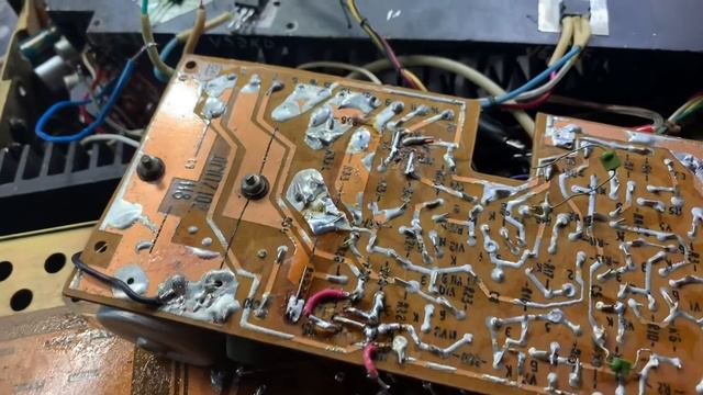 Ремонт усилителя Амфитон А1-01-2! Часть 2. смотреть онлайн