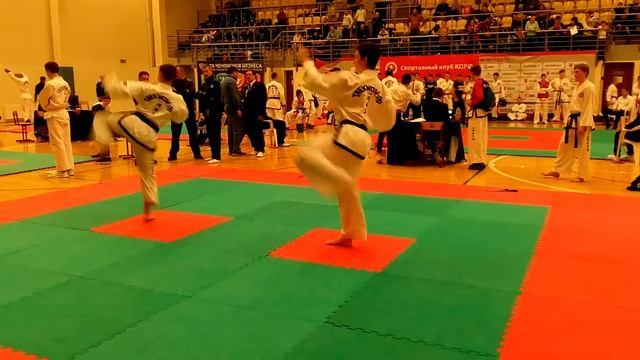 Северо запад Скомороха 1/2 финала смотреть онлайн