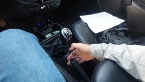 LADA GRANTA FL Иногда ручник подтянуть дешевле заехать на сервис