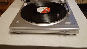 Denon DP-29F