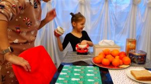 Крутая Игра с Заданиями! Собери Больше Снежинок, чтобы получить Призы! Квест для мама и Амельки!
