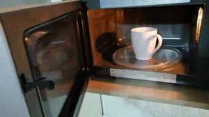 Как сделать горячий шоколад из какао порошка используя микроволновку.