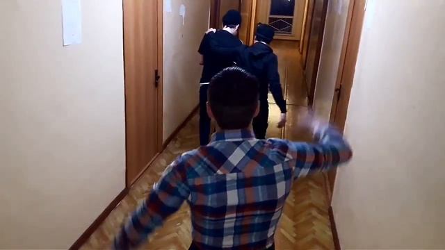 Засранец... Часть 2 смотреть онлайн