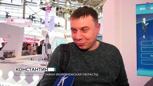 Посетители выставки "Россия" поздравили жителей Самарской области с днём рождения региона
