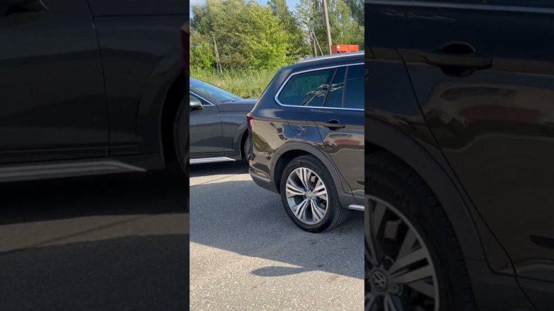 Volkswagen Passat B8 Alltrack 2.0 BiTDI 240л.с. vs Audi A4 B9 Allroad 2.0TFSI 249л.с.