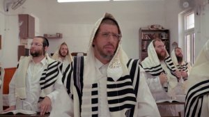 Srulik Raizman With Artists — Zochreinu Lechaim