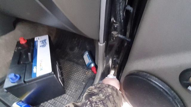 СИЛИКОН В МАШИНЕ - ВОТ КАК ОН ПОМОГАЕТ ВОДИТЕЛЮ ЗИМОЙ. смотреть онлайн