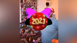 Куплинов - это ёлка это я сегодня 1 января