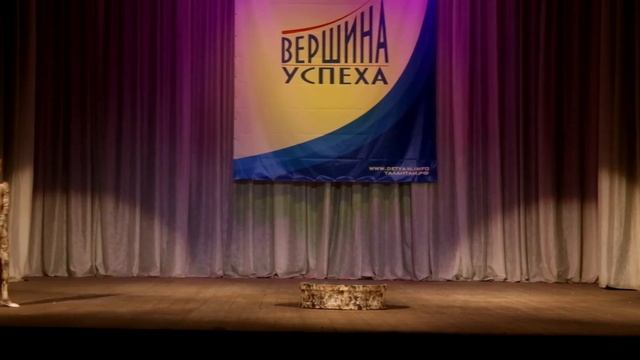 Девочка змея каучук