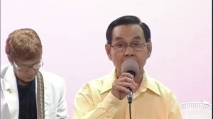 Миллион алых роз. Вьетнамец поет известную песню