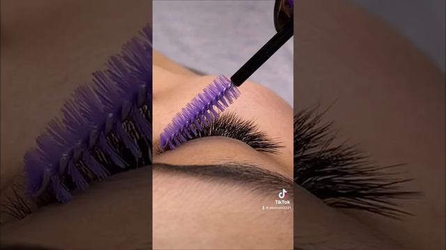 Эффект стрелки . Наращивание ресниц объем Мега объем L изгиб смотреть онлайн