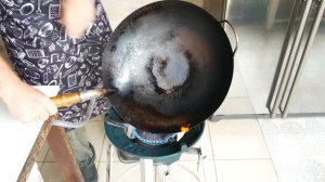 Как правильно обжечь ВОК | Подготовка новой сковороды WOK к работе | повторный запуск  вок (Wok)