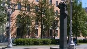 Двор Пролетарки, казармы,"Париж"