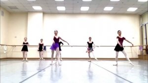 Sissonne fermé et jeté fondu