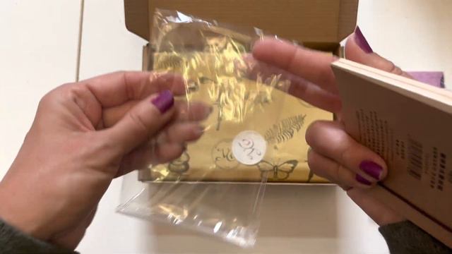 Your Creative Studio Unboxing- Dec./Jan. (from Lovely Lavender Wishes) смотреть онлайн