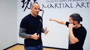 Using An Expandable Baton For Self Defense